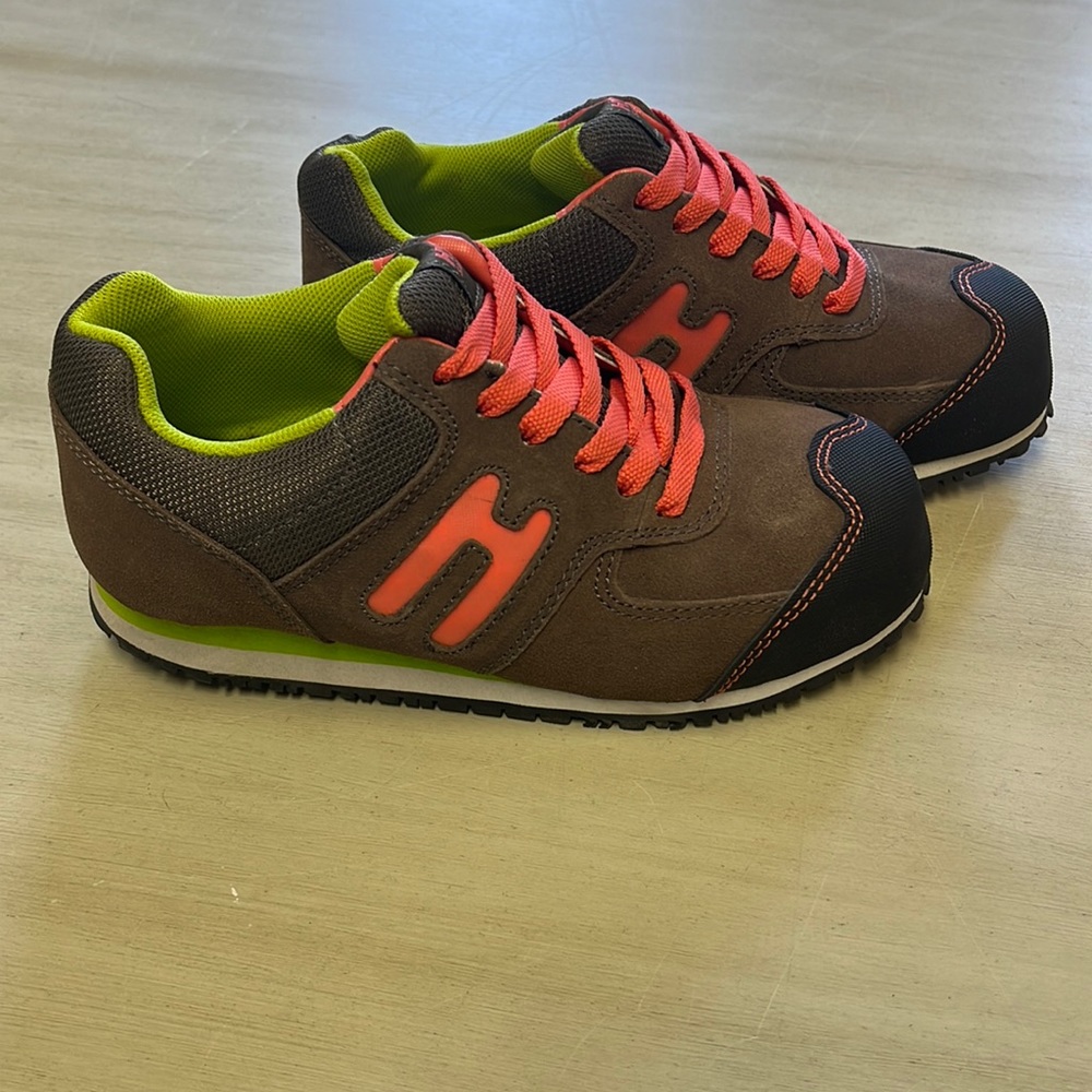 Hytest Safety Footwear